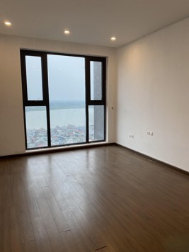 Gấp! Cho thuê căn hộ 2PN đồ cơ bản giá chỉ 18tr CC Sun Ancora số 3 Lương Yên, LH: 0936 530 388